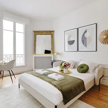 Apartment Chic & Spacious 2bdr - 4p - Av Suffren Tour Eiffel Paris